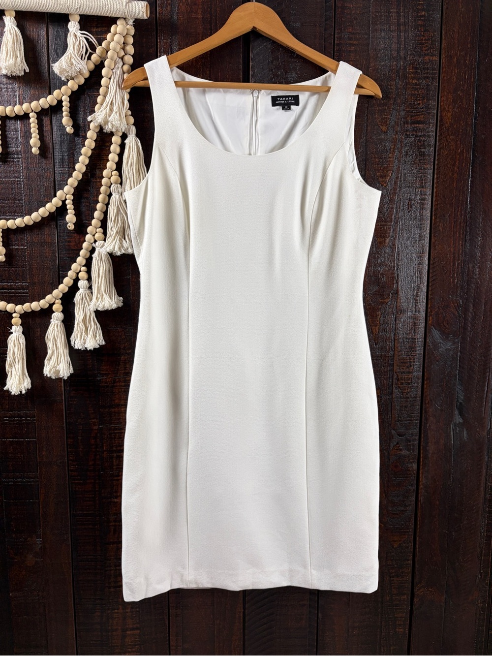 Tahari ASL Scoop Neck Crepe Sheath Dress 12